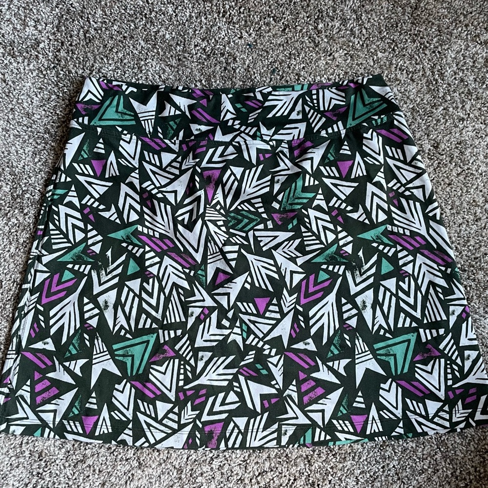 Patagonia Woman’s Skirt in SZ L in gently used condition
